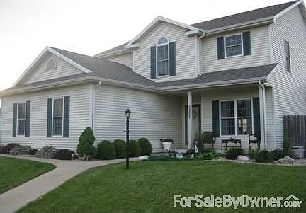 Cul de sac location
						:
						The house features 3car garage, 5 bedrooms, 3.5 baths & full finished basement.