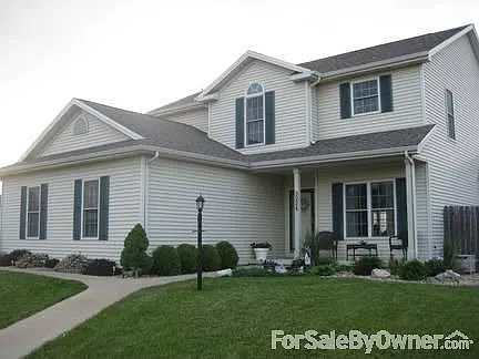 3924 Trailway Dr photo 1