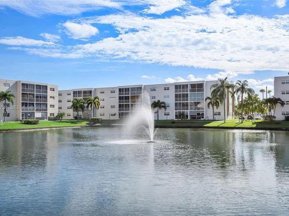 324 SE 10th St APT 203, Dania Beach, FL 33004