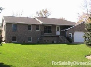 3606 Debra Anne Dr, New Franken, WI 54229