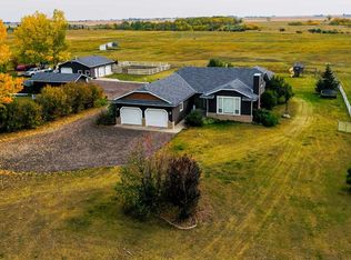 272210 W Range Road 291 NE, Airdrie, AB T4A 2V7