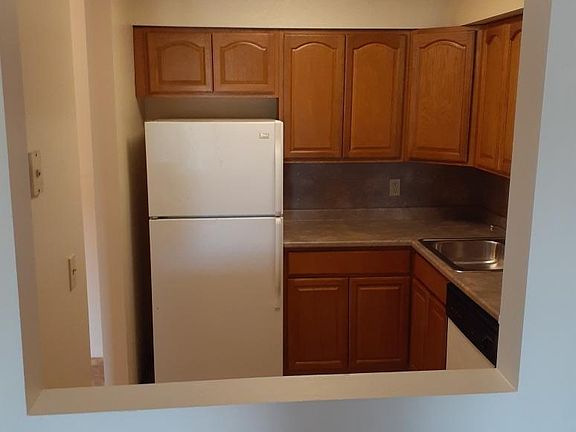 2nd image of 40 Stenton Ave APT 208