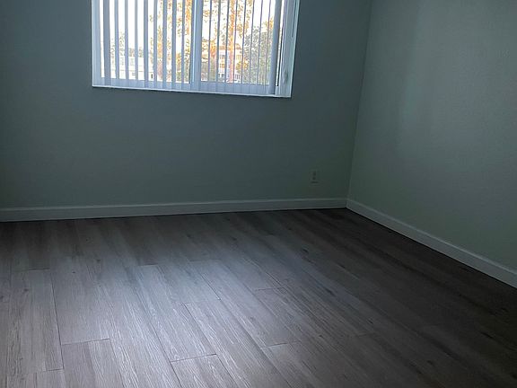 5th image of 2630 Coconut Bay Ln Unit 2G
