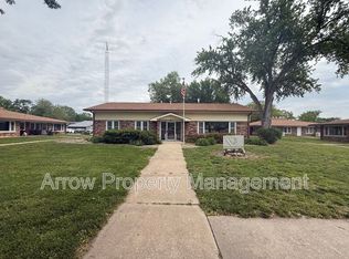407 H St BUILDING 7-2, Hamburg, IA 51640