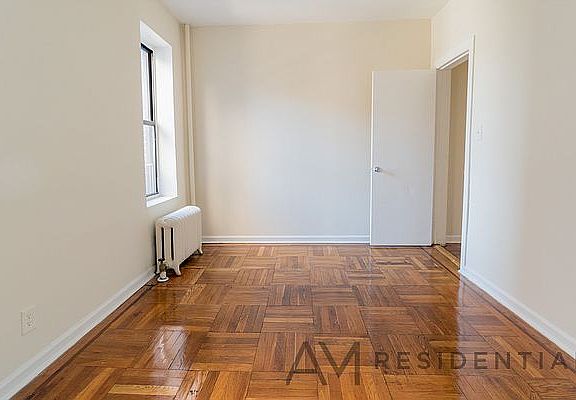 2nd image of 301 100th St #B5