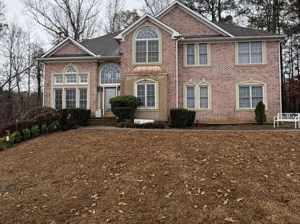 5135 Highland Lake Dr, Atlanta, GA 30349