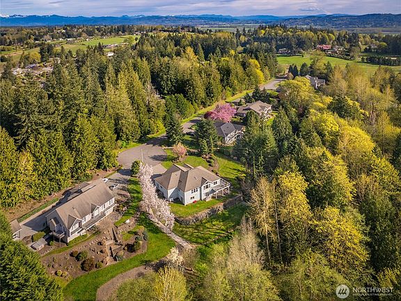 3rd image of 7716 127TH AVENUE SE