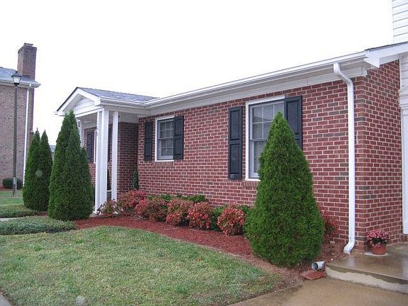 2nd image of 106 Piedmont Ct