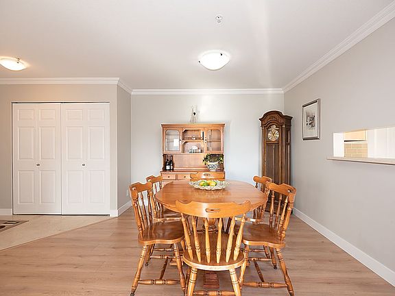 4th image of 1000 Bowron Ct #610