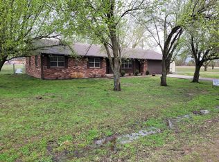 17904 S 4168th Rd, Claremore, OK 74017