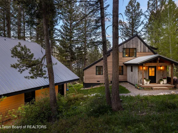 6900 Paintbrush Trail, Wilson, WY 83014