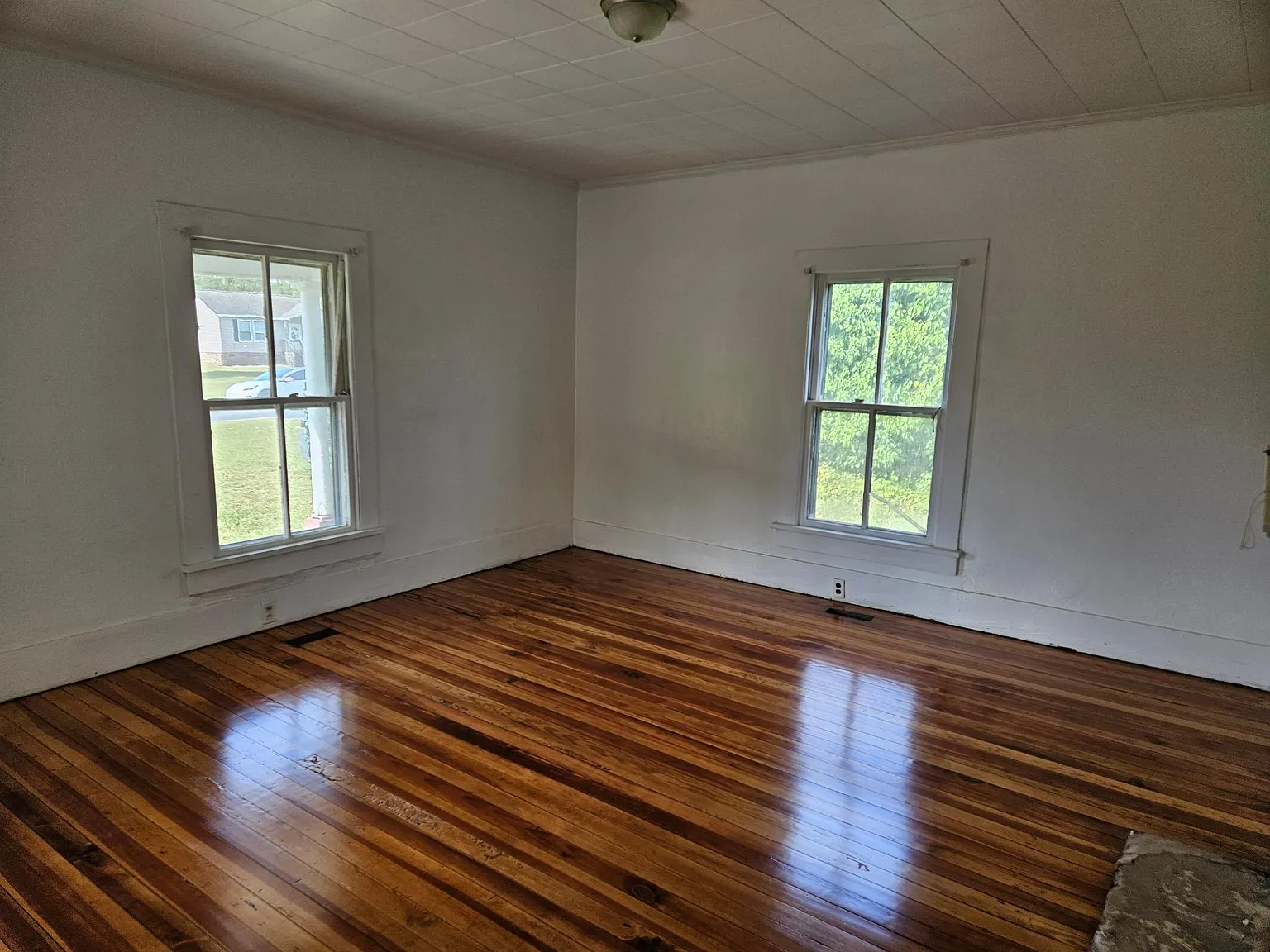 3 bed, 1521 sqft, $1,500 — Photo 2