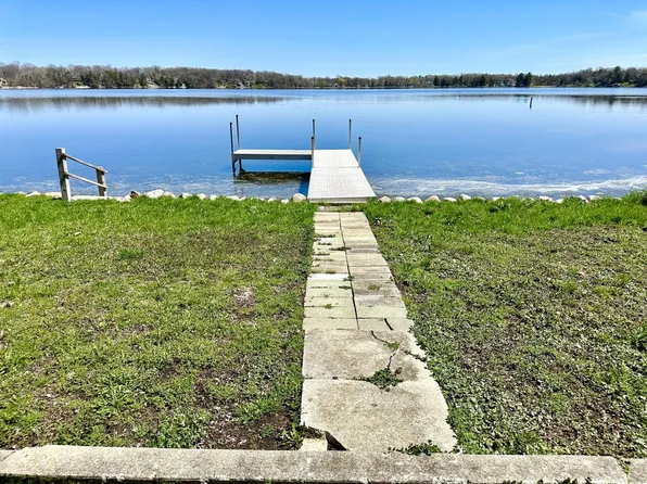 7971 West Lakeshore DRIVE, Burlington, WI 53105
