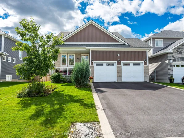 209 Mill Pond Pl, Kingston, ON K7M 0C9