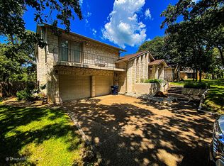 2004 Sager Rd, Rockdale, TX 76567