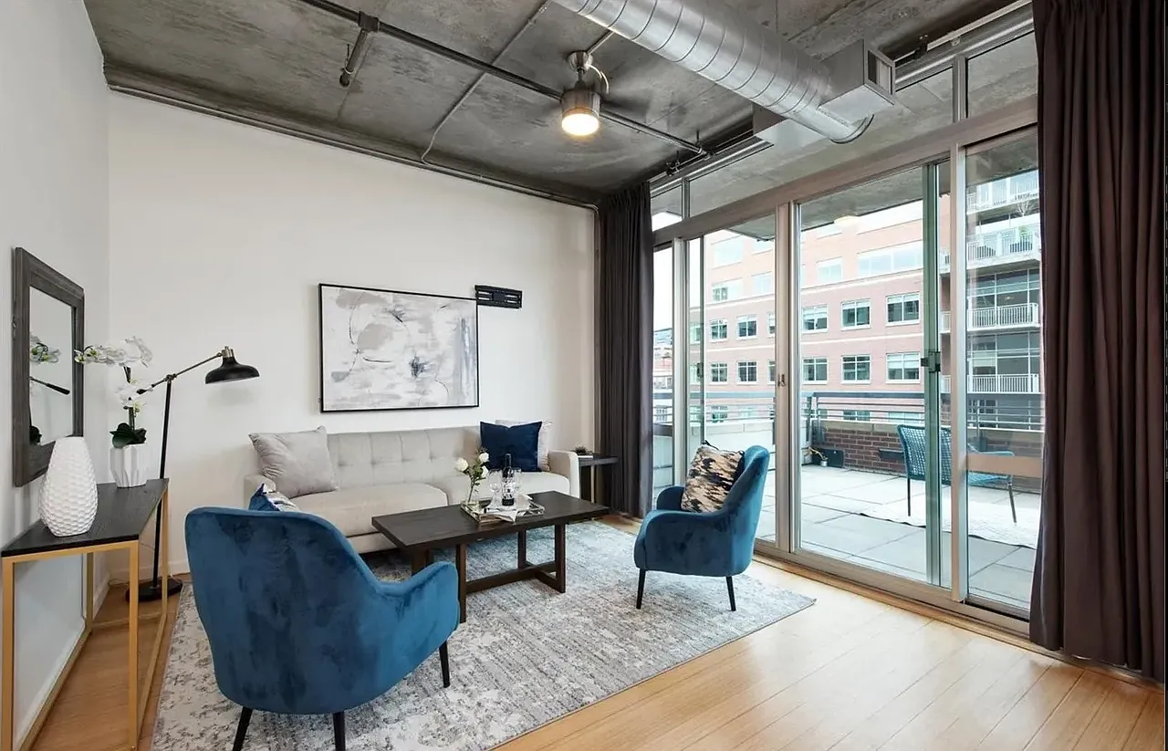 1 bed, 775 sqft, $2,100 — Photo 1