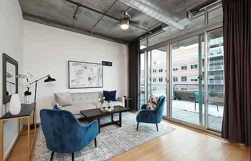 1401 Wewatta St Photo 1