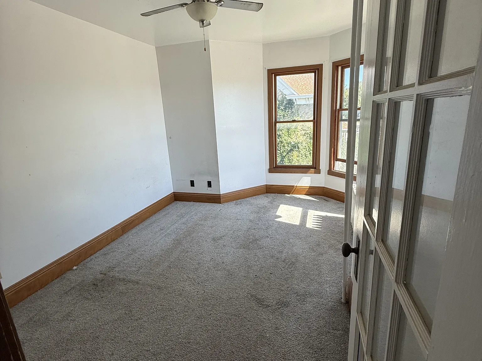 611 1st Street West - 3 — Photo 3