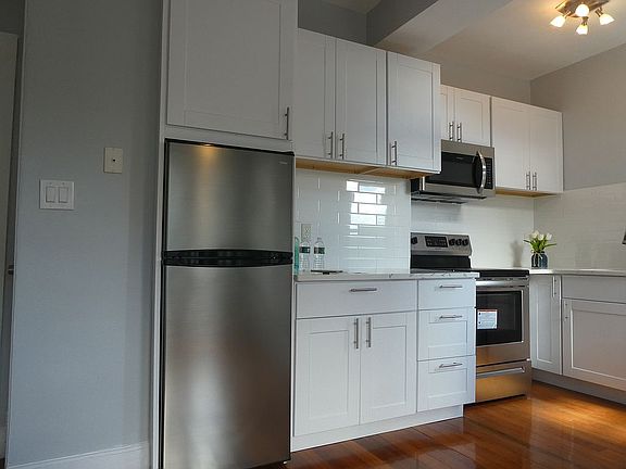 2nd image of 3 Englewood Ave APT 15