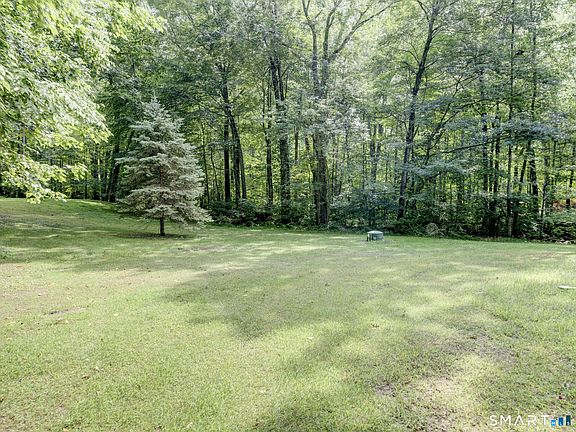 3rd image of 142 Root Road