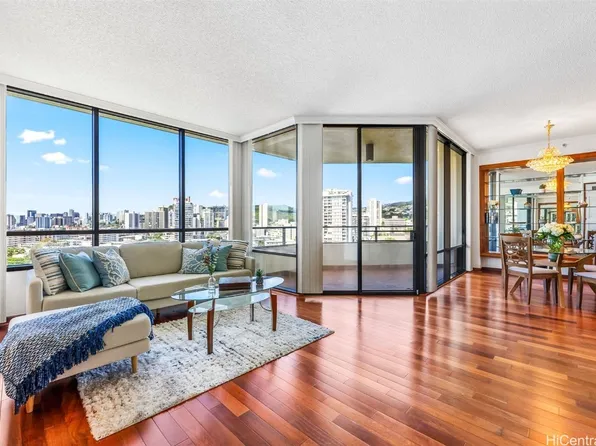 1525 Wilder Ave, Honolulu, HI 96822