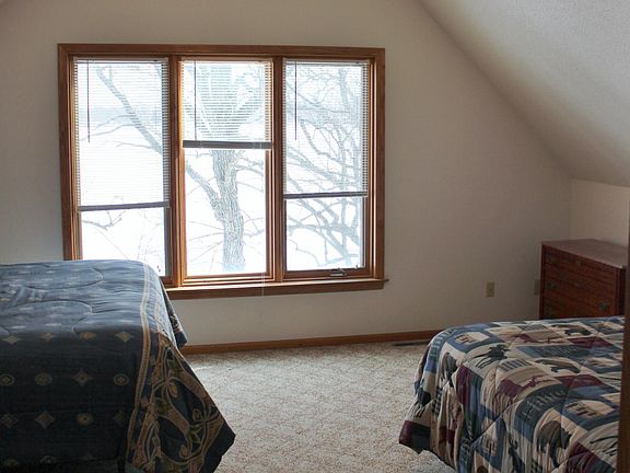 5th image of 1097 Lakewood Dr