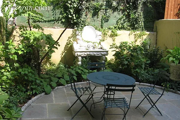 Rented by Corcoran | media 8