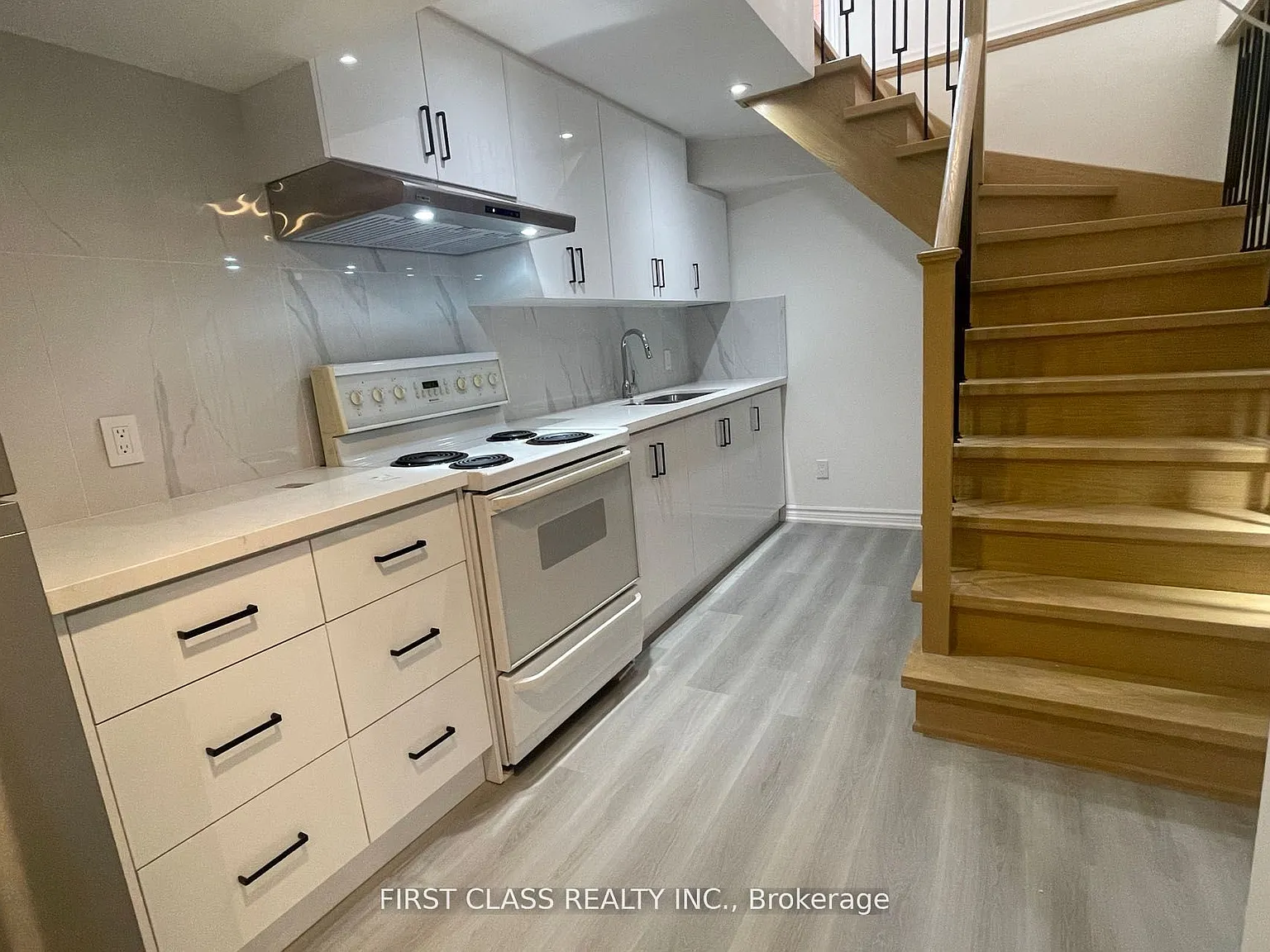 2 bed, $1,800 — Photo 4