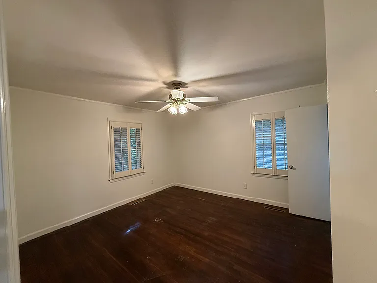 2226 Medfield Trl — Photo 9