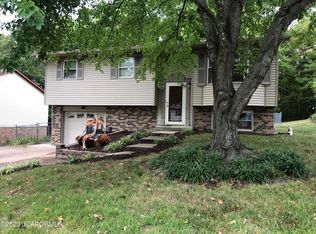 5420 Bagnall Dr, Jefferson City, MO 65109