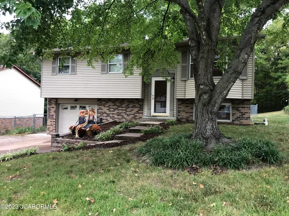 5420 Bagnall Dr, Jefferson City, MO 65109