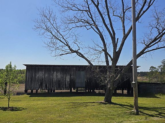 2nd image of 17387 Head Farm Rd