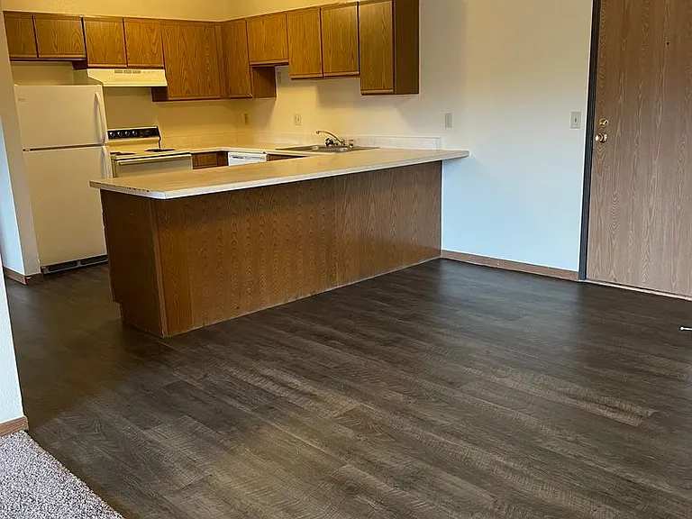 1703 University Dr SE #204 — Photo 22
