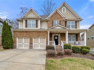 7429 Mockingbird Ln, Flowery Branch, GA 30542