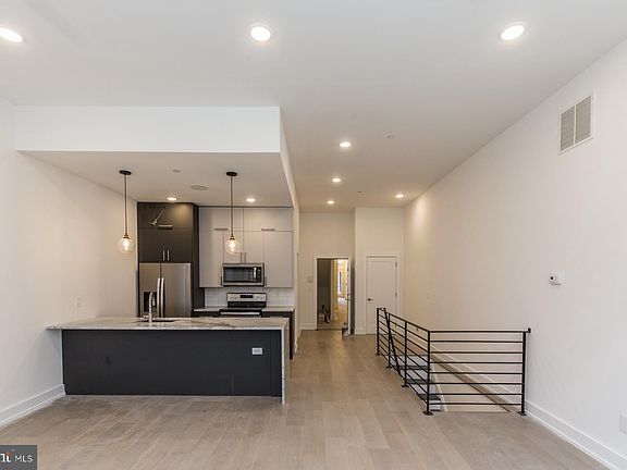 2nd image of 1339 N Marston St APT 2