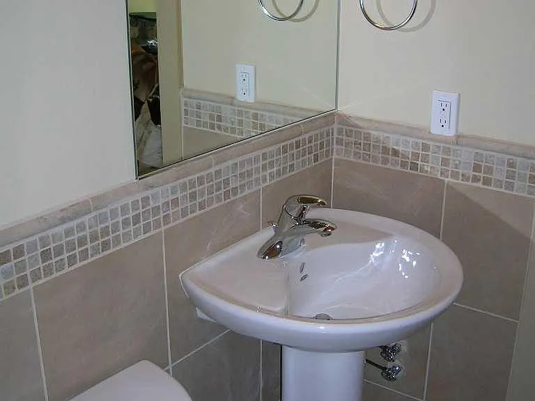 2nd master bathroom