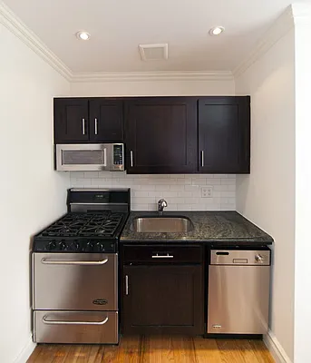 Rented by Voro NYC | media 2