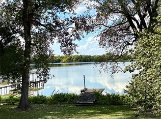 307 Lakewood Dr, Waxahachie, TX