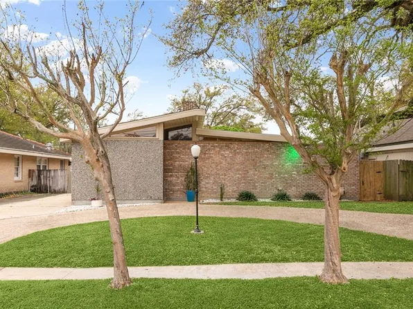 616 Gordon Ave, Harahan, LA 70123