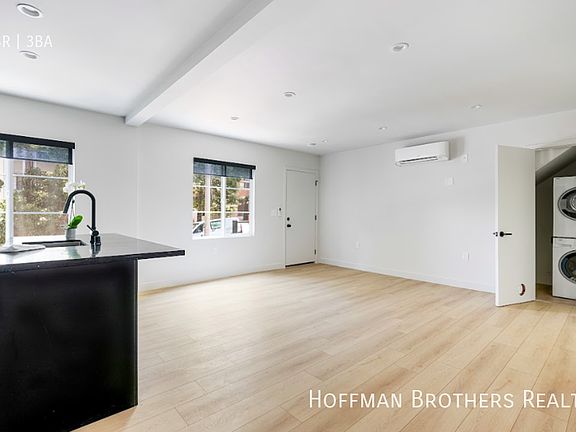 2nd image of 207 Lucas Ave #207