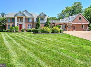 10511 Godwin Dr, Manassas, VA