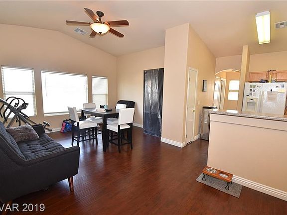 4th image of 8806 Duncan Barrel Ave Unit 101