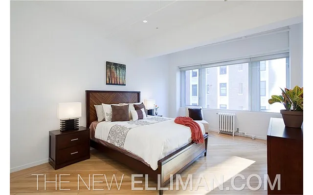 Rented by Douglas Elliman | media 4