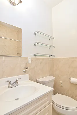 Rented by Bohemia Realty Group | media 25