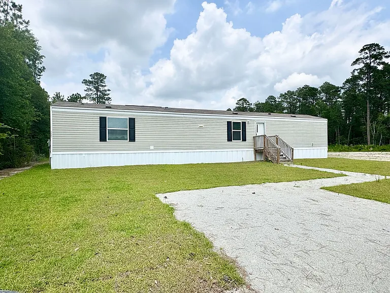 2494 Newton Rd — Photo 2