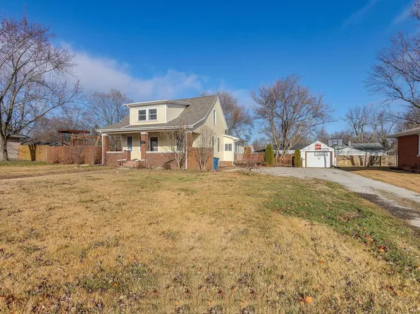 255 W Coolspring Ave, Michigan City, IN 46360