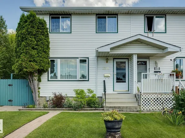 3015 131st Ave NW, Edmonton, AB T5A 2Y9