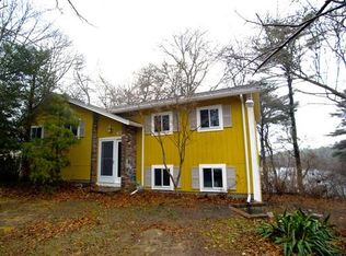 67 Pinecrest Beach Dr, East Falmouth, MA 02536