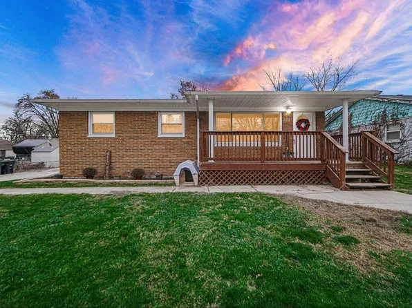 2795 Richard St, Portage, IN 46368