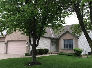 89 Fox Creek Ct, Morton, IL 61550